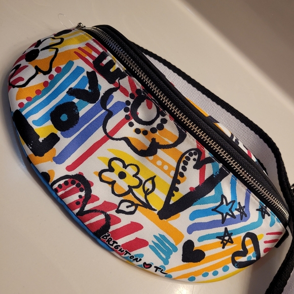 BRIGHTON Graffiti Love Crossbody Belt Bag - Picture 14 of 16